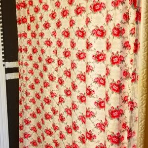 Shower curtain and sheets.. 4pc full sheet set